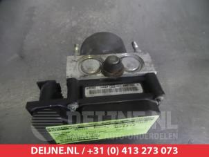 Subaru Legacy ABS pump O337760 photo 2