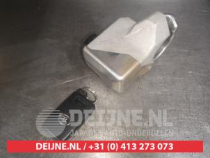 Toyota GT86 Kontaktslot+Sleutel O335879 foto 2