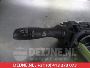 Nissan Qashqai Combischakelaar Stuurkolom O308544 foto 3