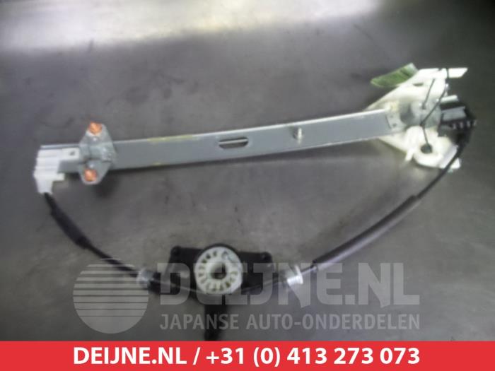 Mazda CX-3 Fenstermechanik 4-türig links vorne O275566