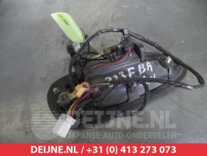 Mazda 323F Türgriff 4-türig links vorne O277223 foto 2