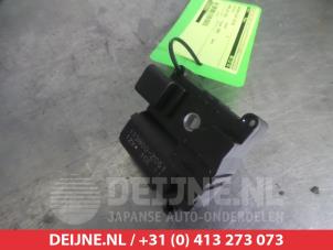 Toyota Corolla Verso Kachelklep Motor O368457 foto 2