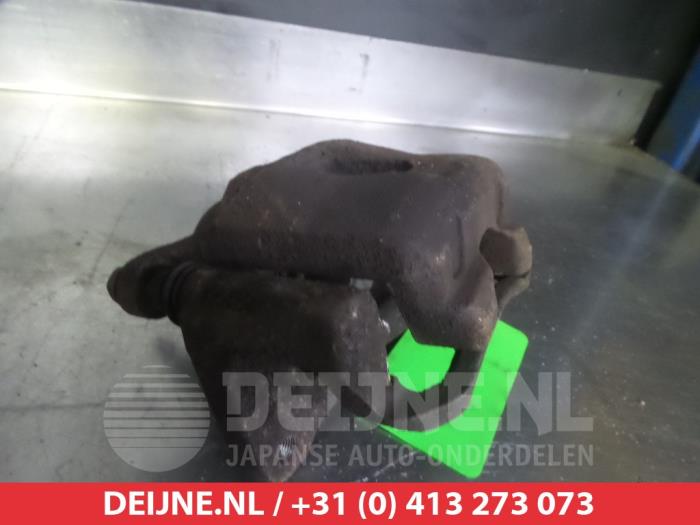 Toyota Corolla Verso Remklauw (Tang) rechts-voor O326915