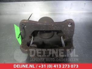 Toyota Corolla Verso Front brake calliper, right O326915 photo 3