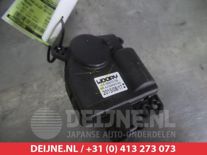 Mazda CX-3 Heizventil Motor O368424