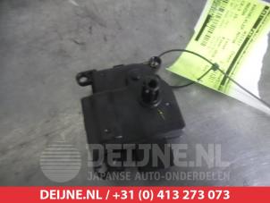 Mazda CX-3 Heater valve motor O368424 photo 2