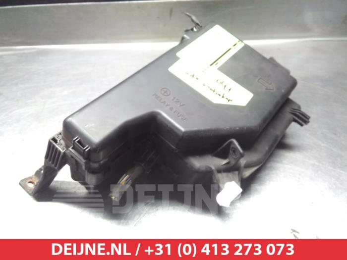 Toyota Prius Fuse box O350339