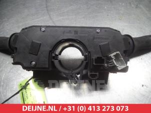 Nissan Micra Steering column stalk O308449 photo 4
