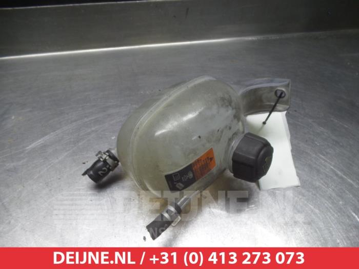 Nissan Micra Expansievat O341496
