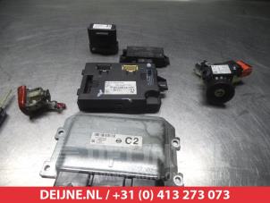 Nissan Micra Slotenset Cilinder (compleet) O278041 foto 2