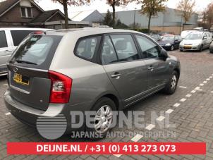 Kia Carens Tür 4-türig rechts hinten O286369 foto 2