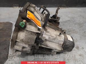Nissan Micra Getriebe O371849 foto 4
