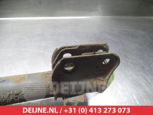Subaru Legacy Stoßdämpferstrebe rechts vorne O321489 foto 2