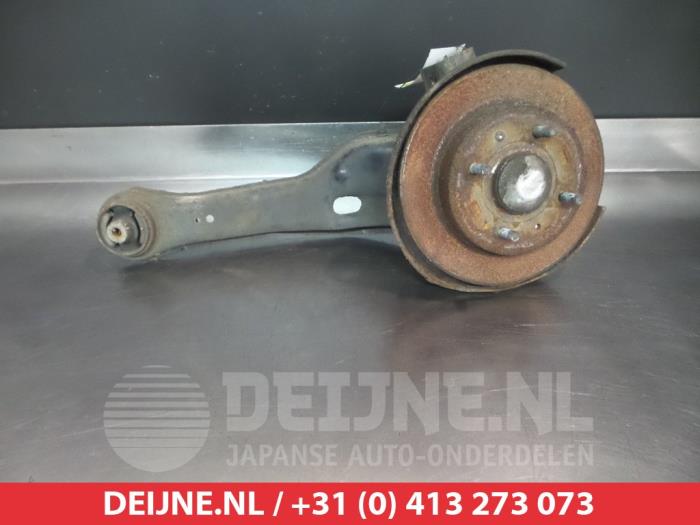 Mitsubishi Space Star Fusee links-achter O380442