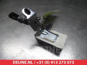 Suzuki Swift Reifendruck Modul O303735 foto 2