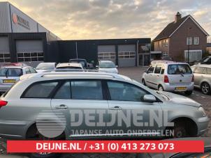 Toyota Avensis Tür 4-türig rechts hinten O286766 foto 2