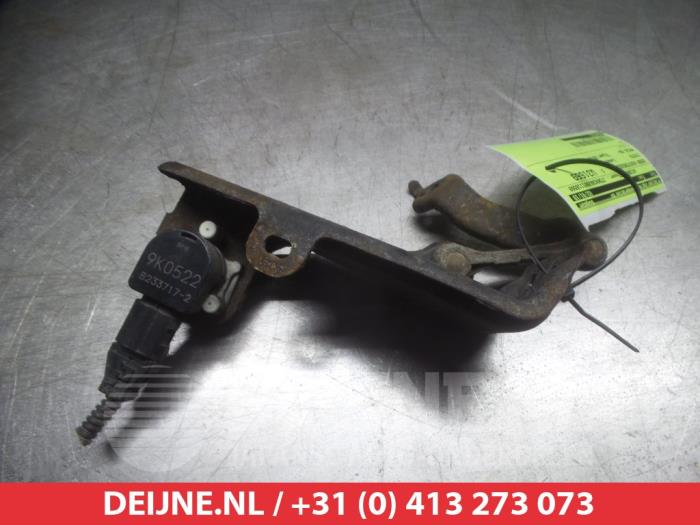 Toyota Prius Xenon hoogteregelaar O266908