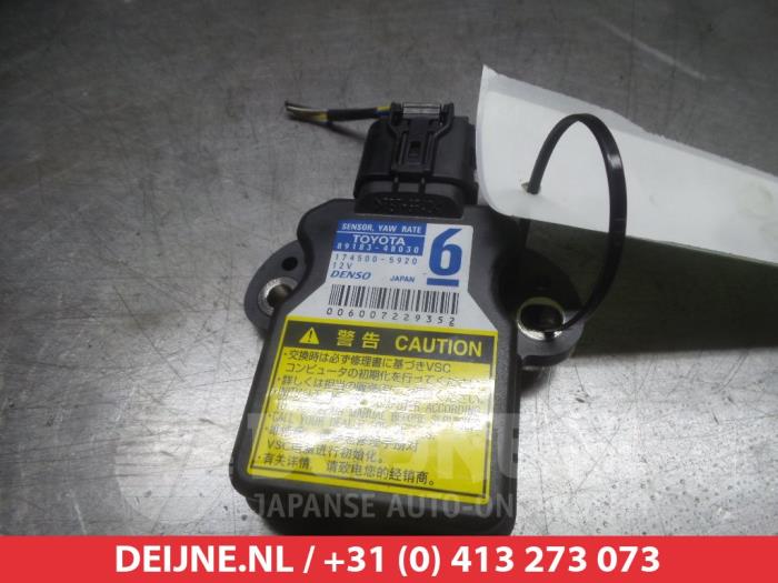 Toyota Prius Stabilisatie Regel Sensor O329410