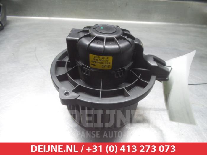 Kia Rio Kachel Ventilatiemotor O367095