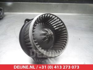 Kia Rio Heizung Belüftungsmotor O367095 foto 2
