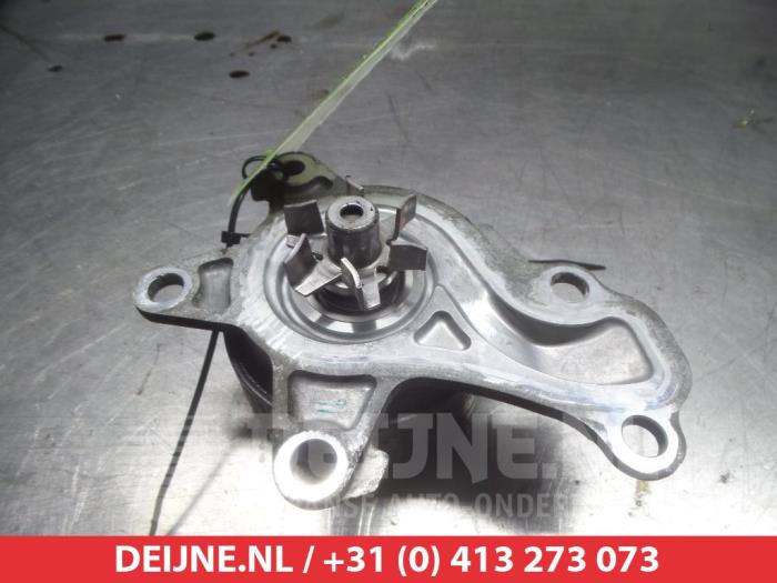 Gebruikte Waterpomp Toyota Aygo (B40) 1.0 12V VVT-i Prijs € 25,00 Margeregeling aangeboden door V.Deijne Jap.Auto-onderdelen BV