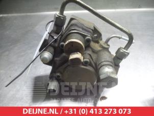 Subaru Impreza Brandstofpomp Mechanisch O355222 foto 2
