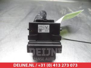 Mazda 2 Ruitenwis Schakelaar O309517 foto 2