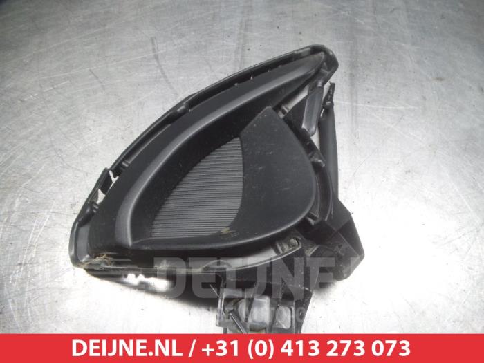Mazda 2 Bumper Rooster O264268