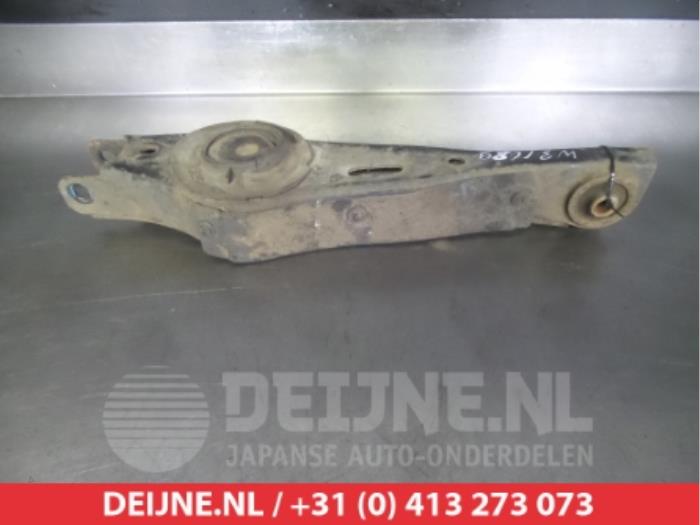 Hyundai Santafe Draagarm rechts-achter O384153