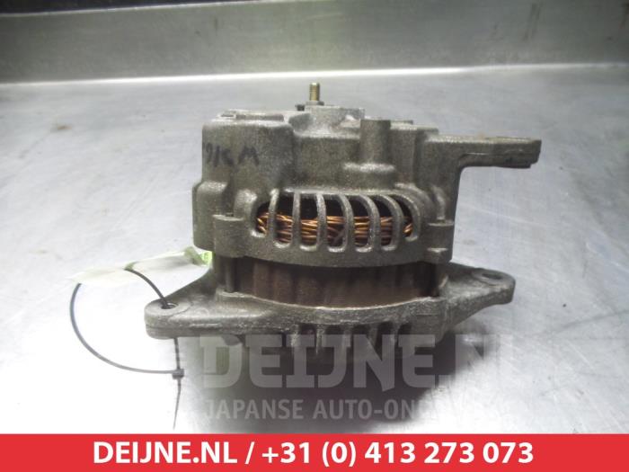 Gebruikte Dynamo Mitsubishi Lancer Wagon (CS/CT) 2.0 16V Prijs € 35,00 Margeregeling aangeboden door V.Deijne Jap.Auto-onderdelen BV