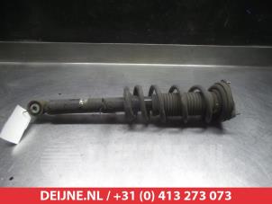 Gebruikte Schokdemperpoot rechts-voor Nissan 370Z Prijs € 100,00 Margeregeling aangeboden door V.Deijne Jap.Auto-onderdelen BV