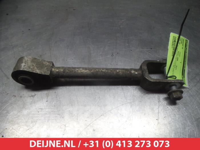 Nissan 370Z Draagarm rechts-achter O384222