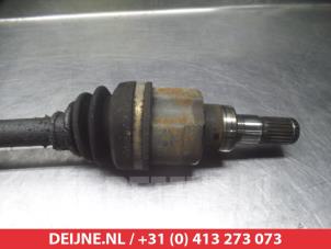 Suzuki Alto Aandrijfas links-voor O318373 foto 2