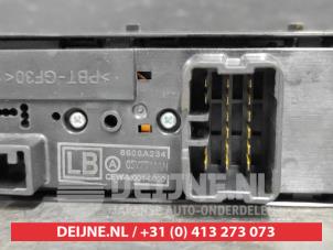 Mitsubishi Space Star Multi-functional window switch O311948 photo 3