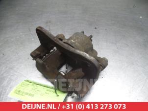 Mitsubishi i-MiEV Front brake calliper, right O326449 photo 3