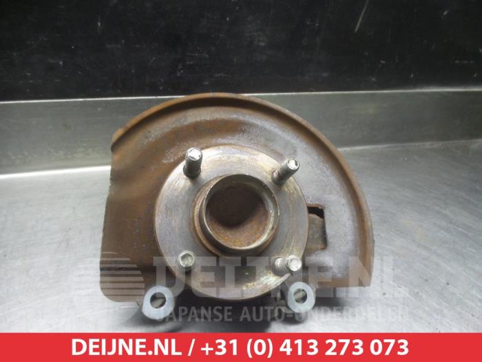 Mitsubishi i-MiEV Achsschenkel rechts vorne O323795