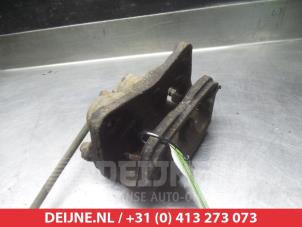 Subaru Forester Bremszange rechts vorne O326221 foto 3