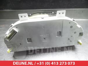 Subaru Forester Odometer KM O304475 photo 2
