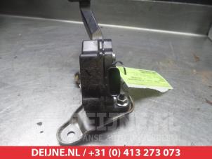 Subaru Forester Gaspedaal O314275 foto 3