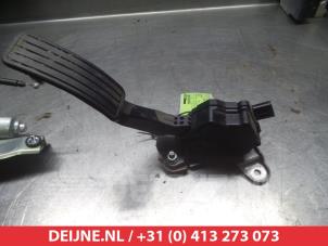 Subaru Forester Gaspedaal O314275 foto 2