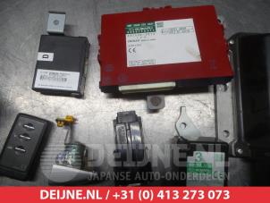 Subaru Forester Ignition lock + key O335172 photo 4
