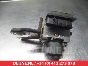 Toyota Aygo ABS Pomp O338651 foto 2