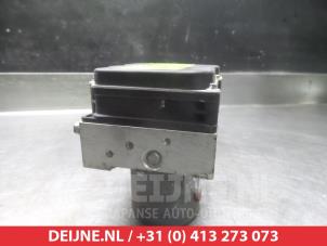 Toyota Auris ABS Pomp O338616 foto 3