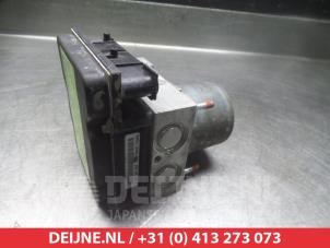 Toyota Auris ABS Pomp O338616 foto 2