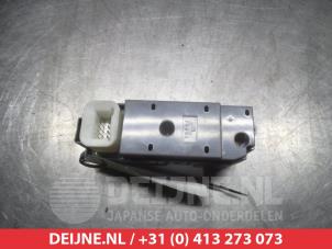 Mitsubishi Pajero Kombischalter Fenster O312029 foto 2