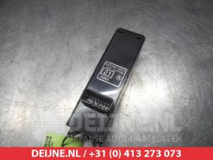 Mitsubishi L200 Kombischalter Fenster O312078 foto 2
