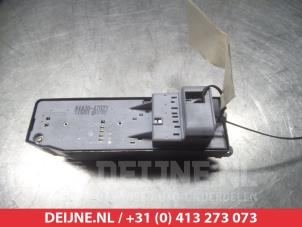 Toyota Prius Multi-functional window switch O312382 photo 2