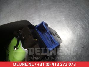 Toyota Prius Multi-functional window switch O312368 photo 3