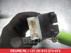 Nissan Patrol Kombischalter Fenster O311680 foto 3