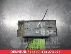 Nissan Micra Kombischalter Fenster O311719 foto 2